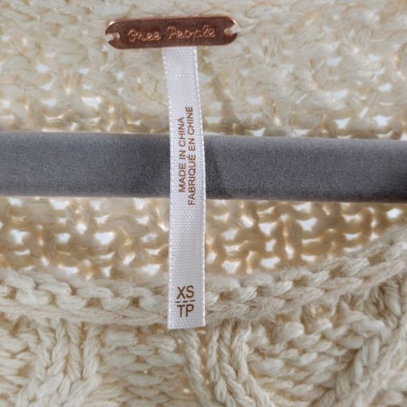 FREE PEOPLE  changing tides cropped sweater Sz XS NEW - Picture 9 of 10